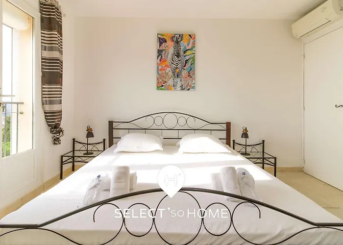 Select'sohome - Magnifique Pour 10 Personnes Avec Piscine à Débordement Et Vue Sur La ! - Pavillou Villa Le Lavandou