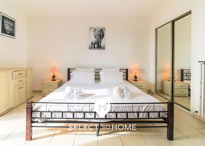 Villa Select'sohome - Magnifique Pour 10 Personnes Avec Piscine A Debordement Et Vue Sur La ! - Pavillou Le Lavandou